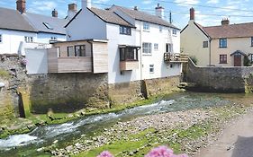 Bridge Cottage